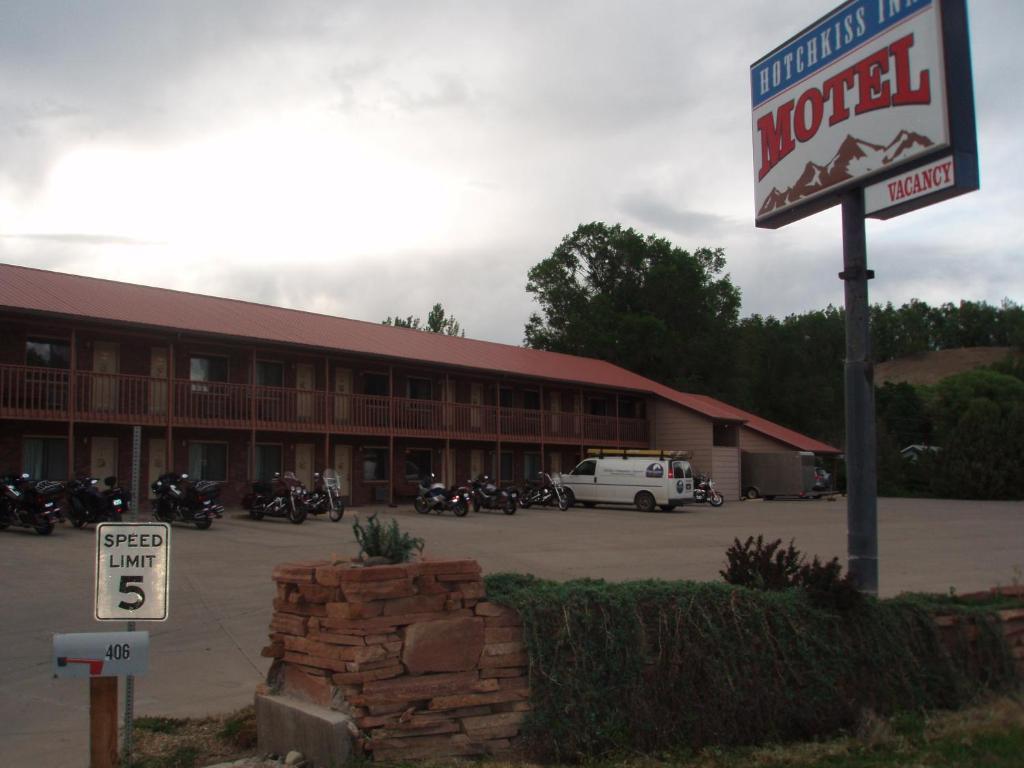 Hotchkiss Inn Motel エクステリア 写真